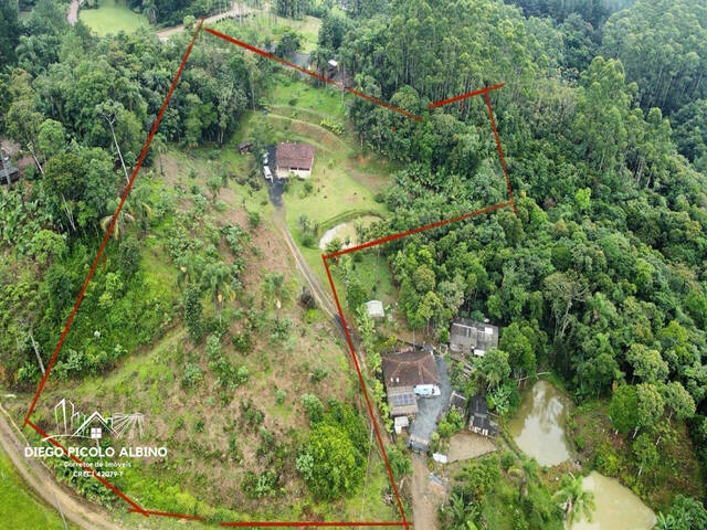 #D0271BN - Casa para Venda em Benedito Novo - SC