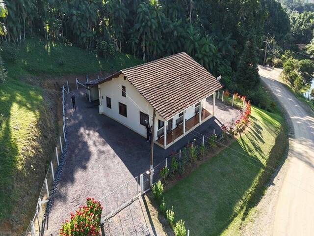 #D0344RO - Casa para Venda em Rodeio - SC - 2